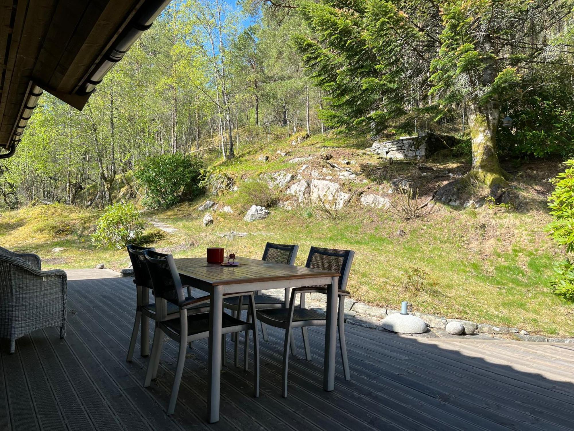 Bosdalhuset Villa Lavik  Kültér fotó